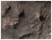 Clays and Other Hydrated Materials in Sirenum Fossae Region