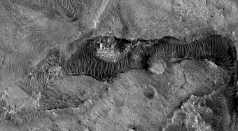 Sediment Lens in Jezero Crater Outlet